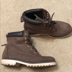 Gray suede timberlands